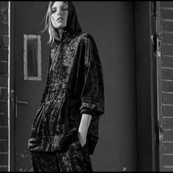 Zara Tops Zara Black Oversized Velvet Hoodie Medium Poshmark